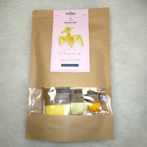 CROCHET KIT Hardicraft PTERANODON Amigurumi Kit, New And Unopened